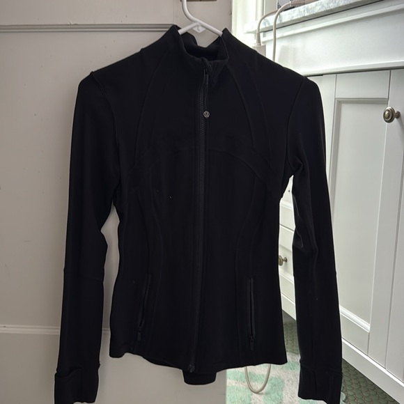 Lululemon define Jacket - Picture 2 of 4